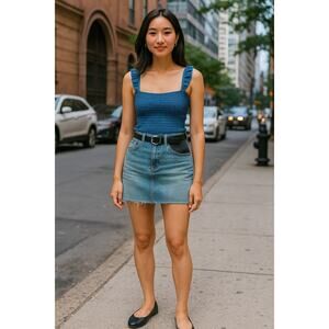 Levi’s Women's 28 Woven Minutes Blue Icon Denim Mini Skirt Raw Hem Y2K K31-17